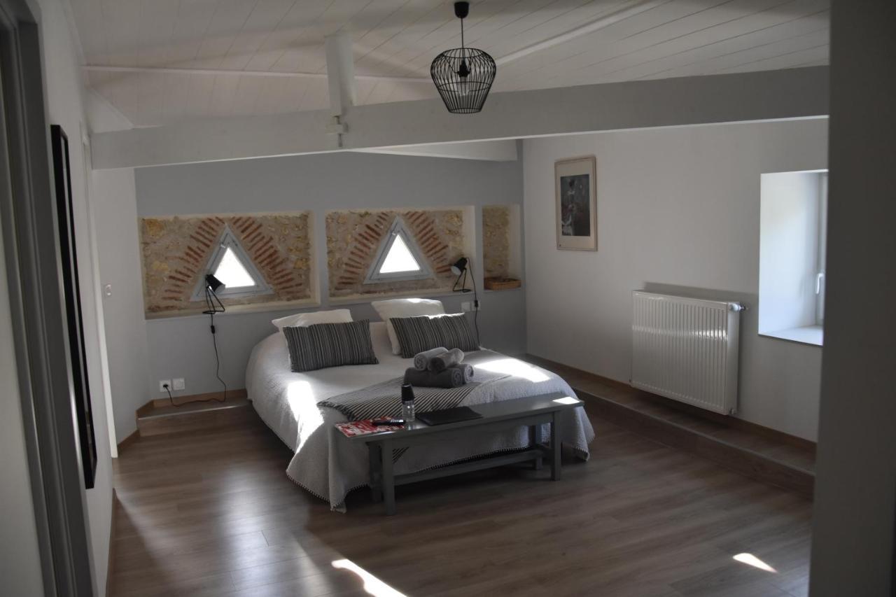 Domaine De Calbiac Bed & Breakfast Dolmayrac Luaran gambar