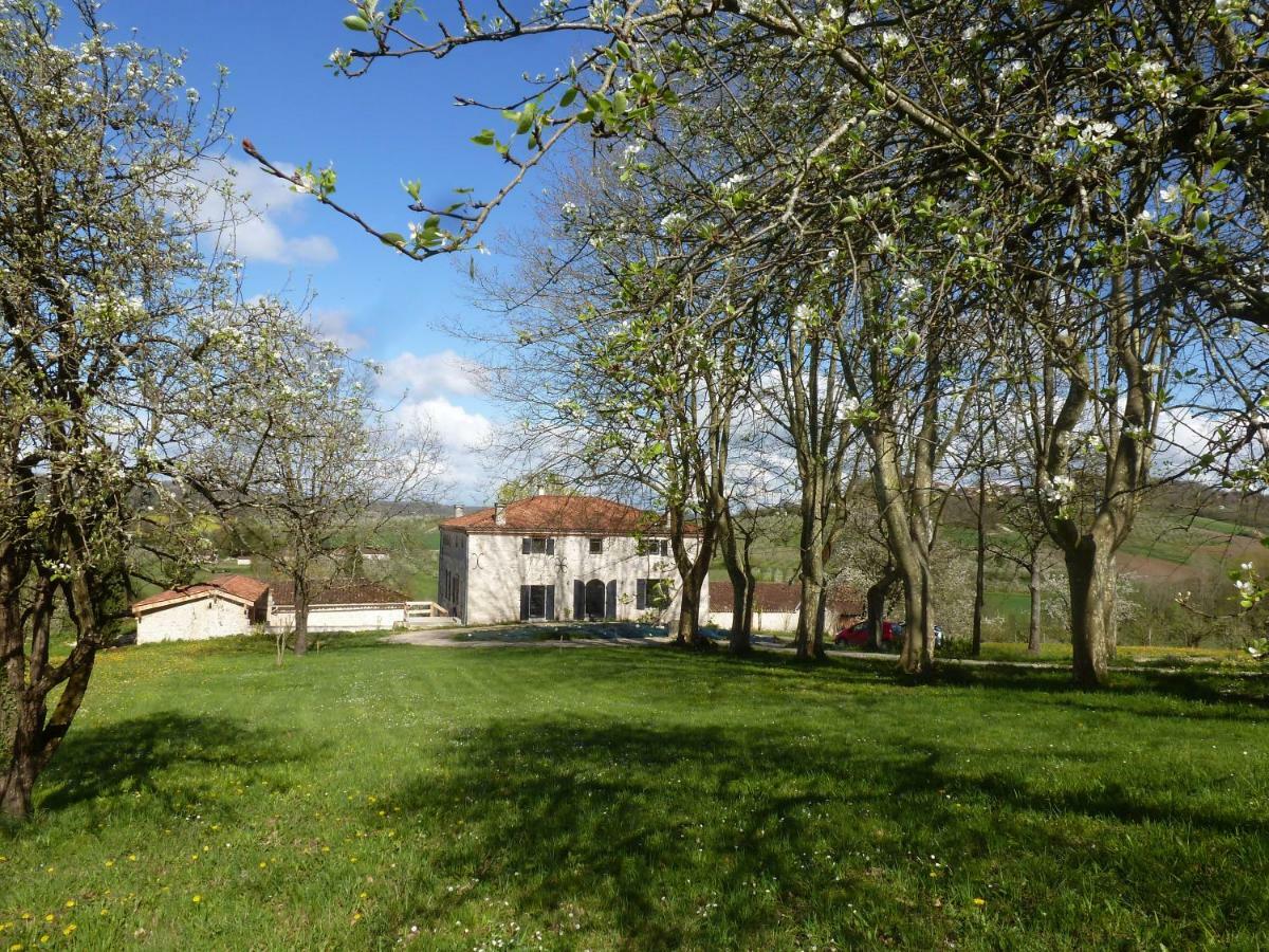 Domaine De Calbiac Bed & Breakfast Dolmayrac Luaran gambar