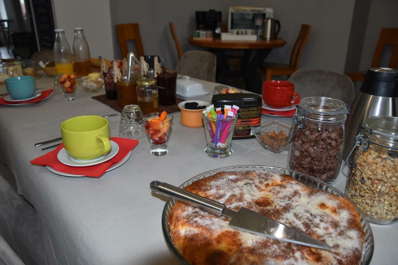 Domaine De Calbiac Bed & Breakfast Dolmayrac Luaran gambar