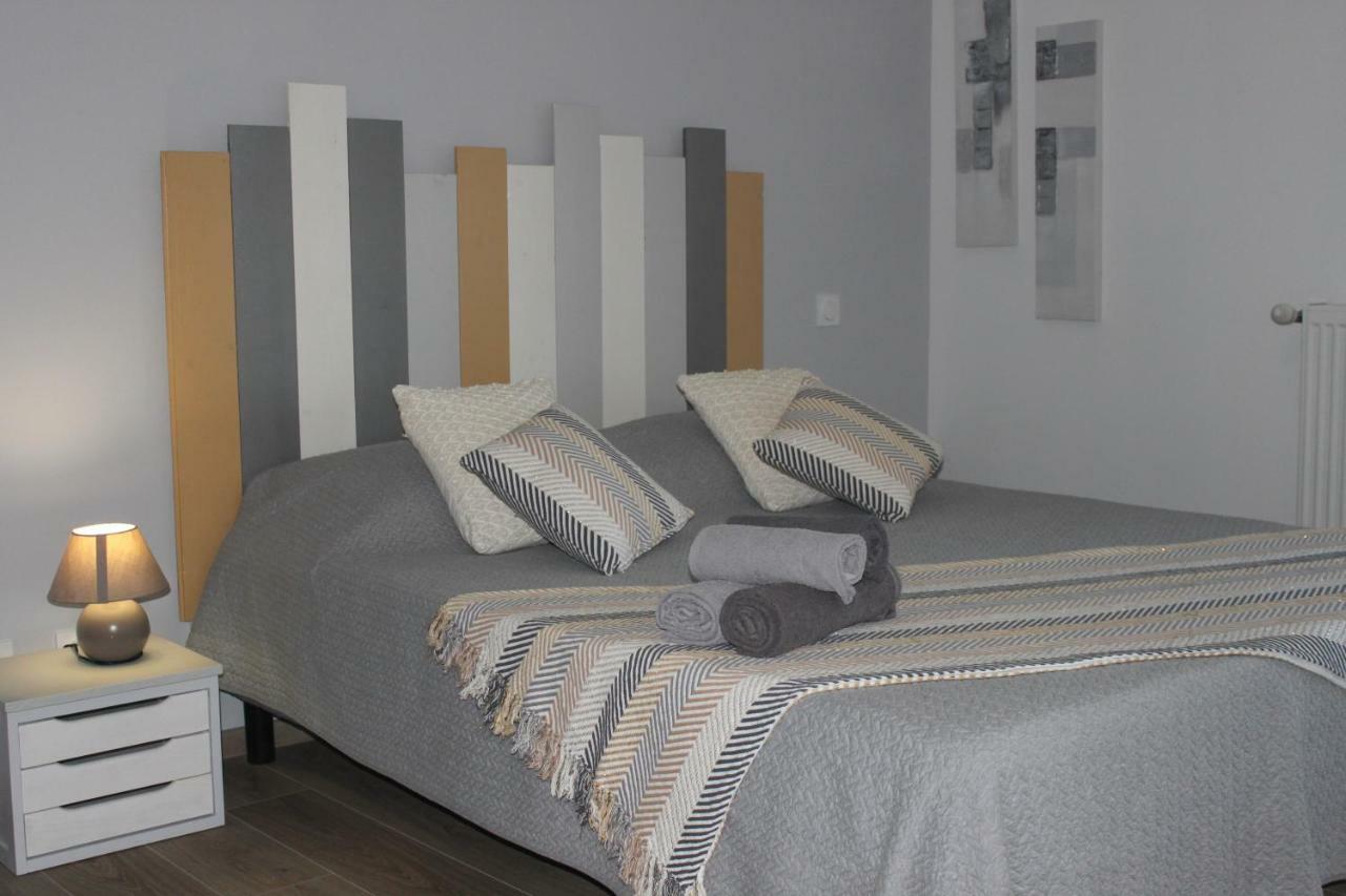Domaine De Calbiac Bed & Breakfast Dolmayrac Luaran gambar