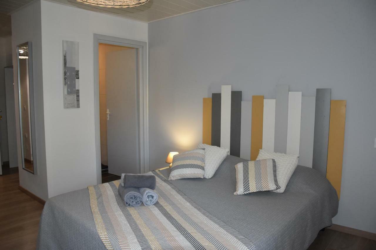 Domaine De Calbiac Bed & Breakfast Dolmayrac Luaran gambar