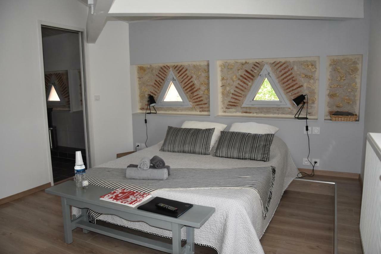 Domaine De Calbiac Bed & Breakfast Dolmayrac Luaran gambar